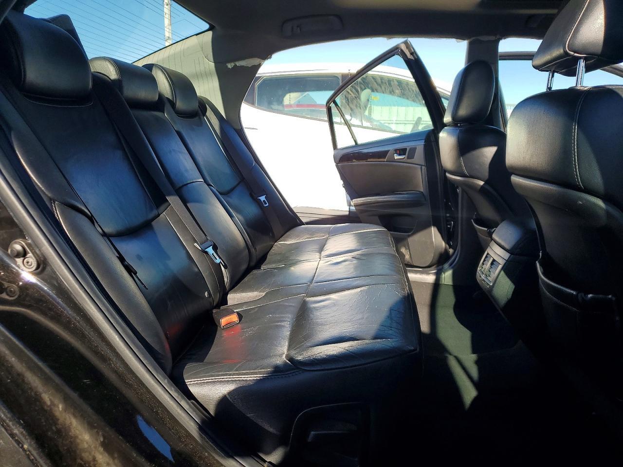 2012 TOYOTA Avalon