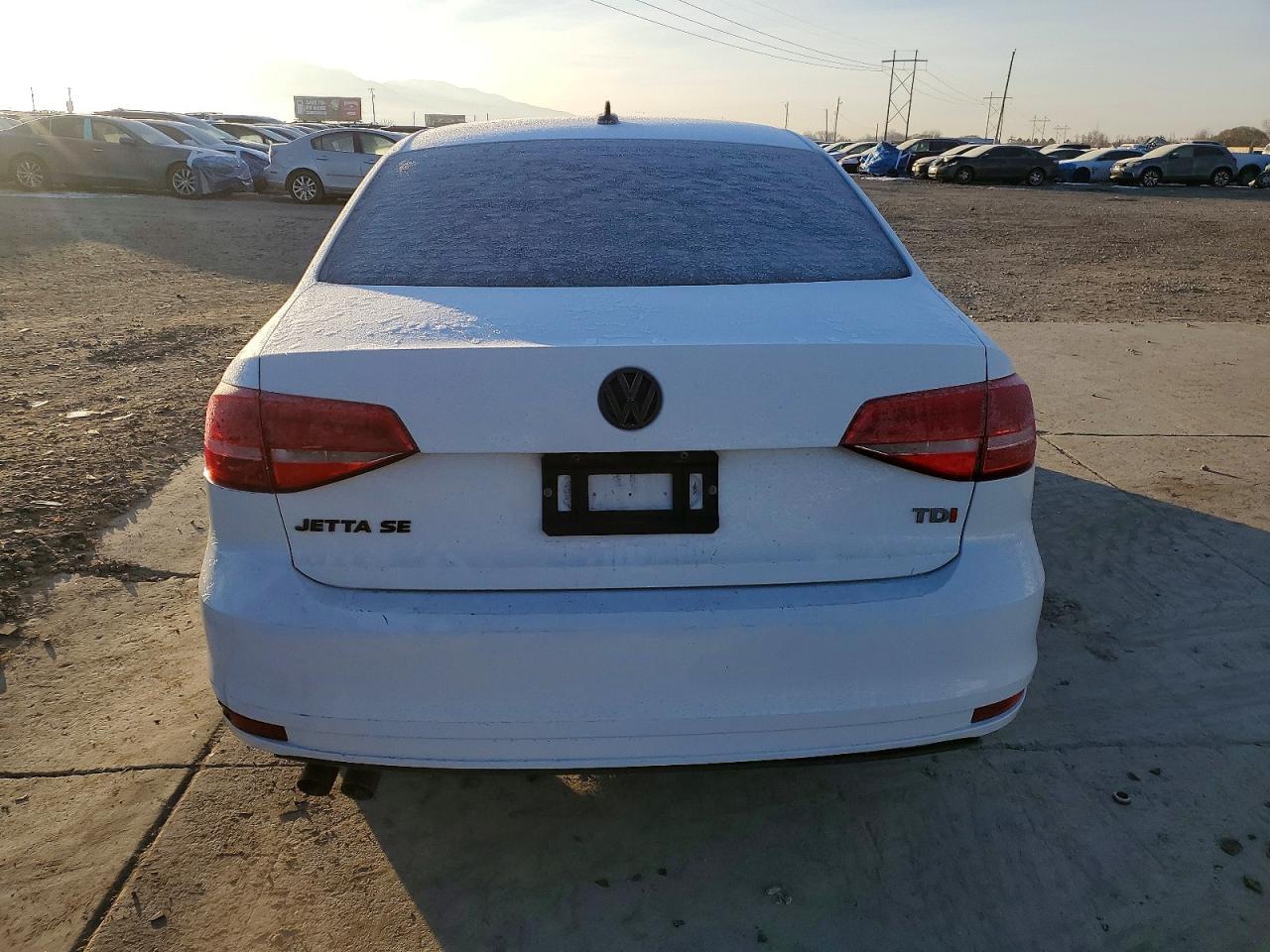 2015 VOLKSWAGEN JETTA