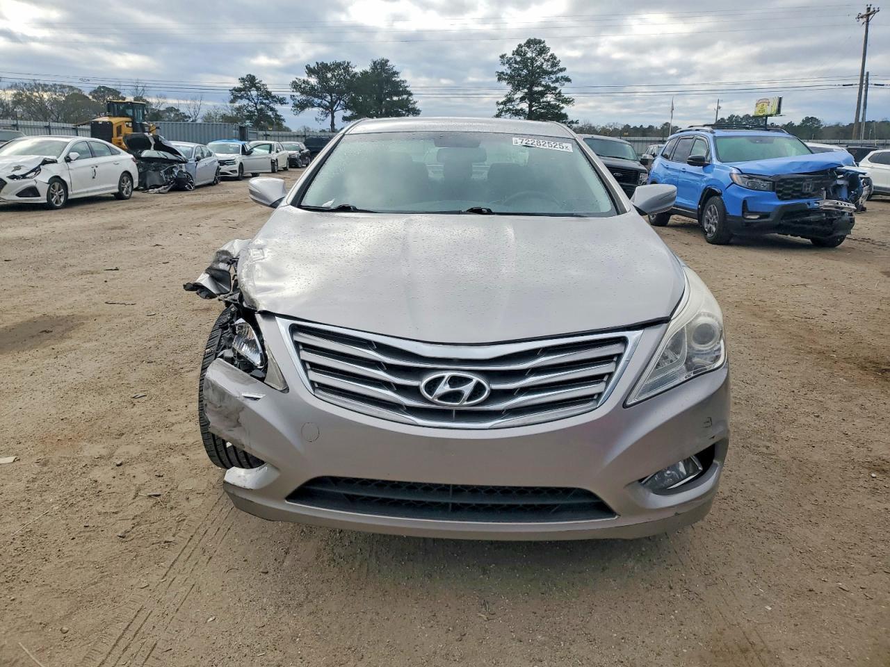 2012 HYUNDAI Azera