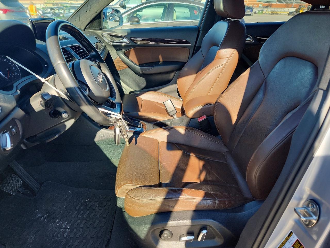 2016 AUDI Q3