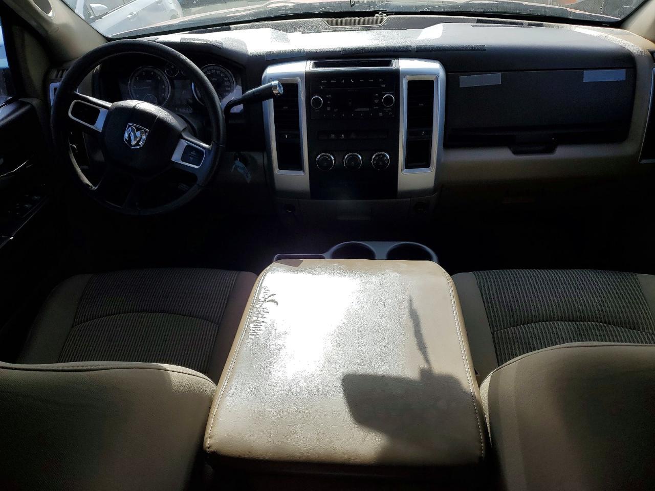 2011 DODGE RAM 1500