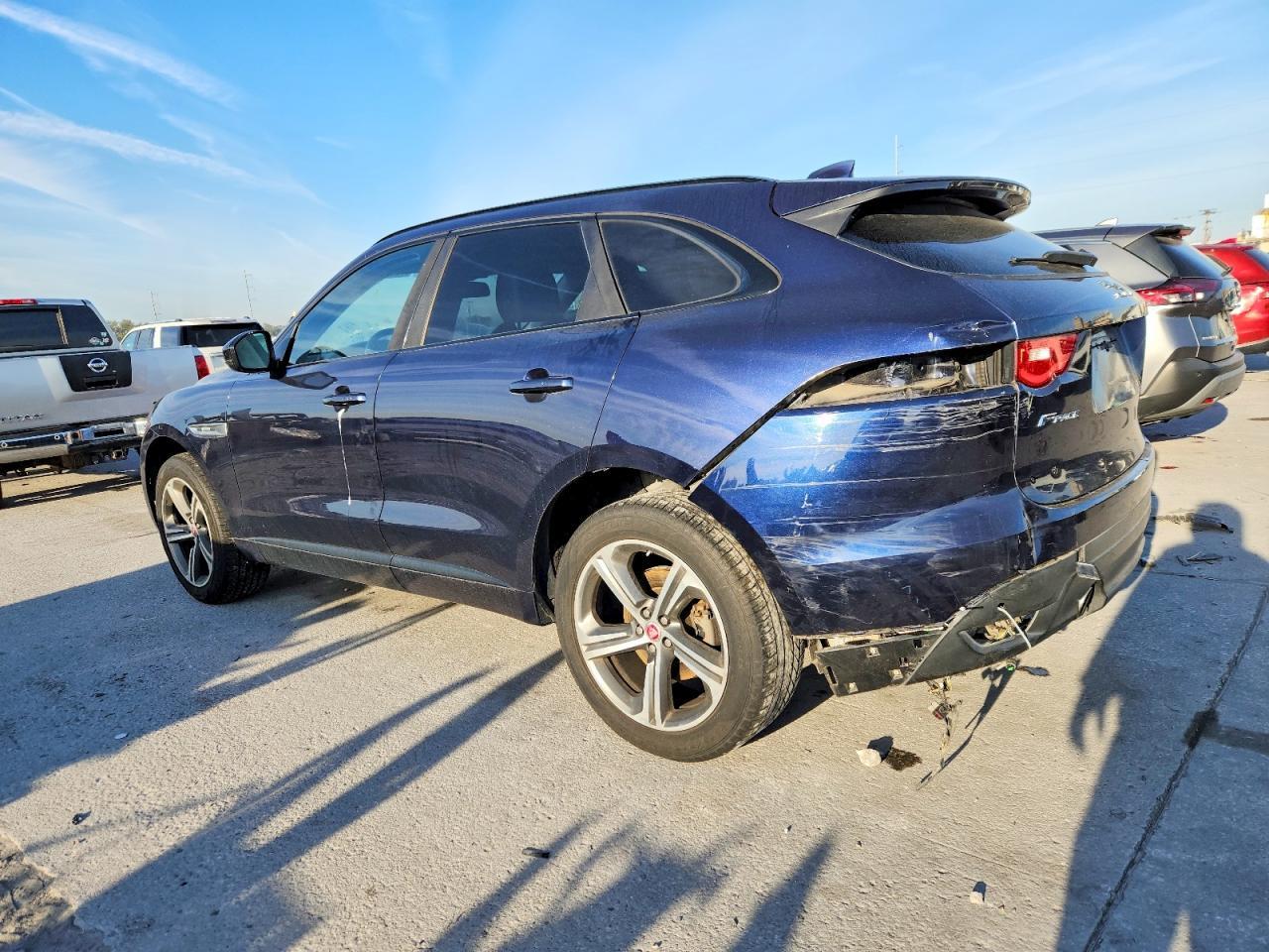 2017 JAGUAR F-Pace