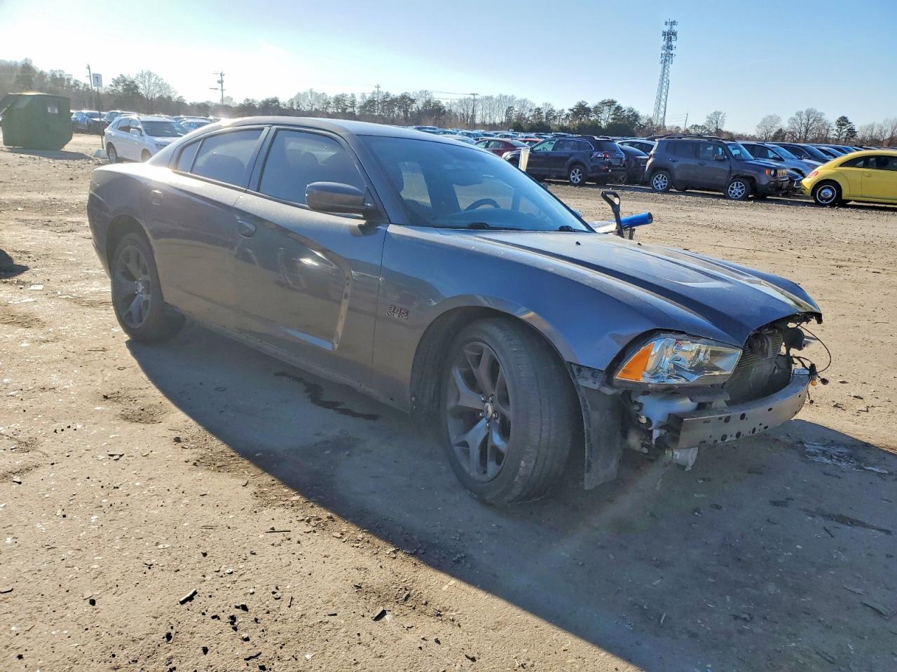 2013 DODGE CHARGER