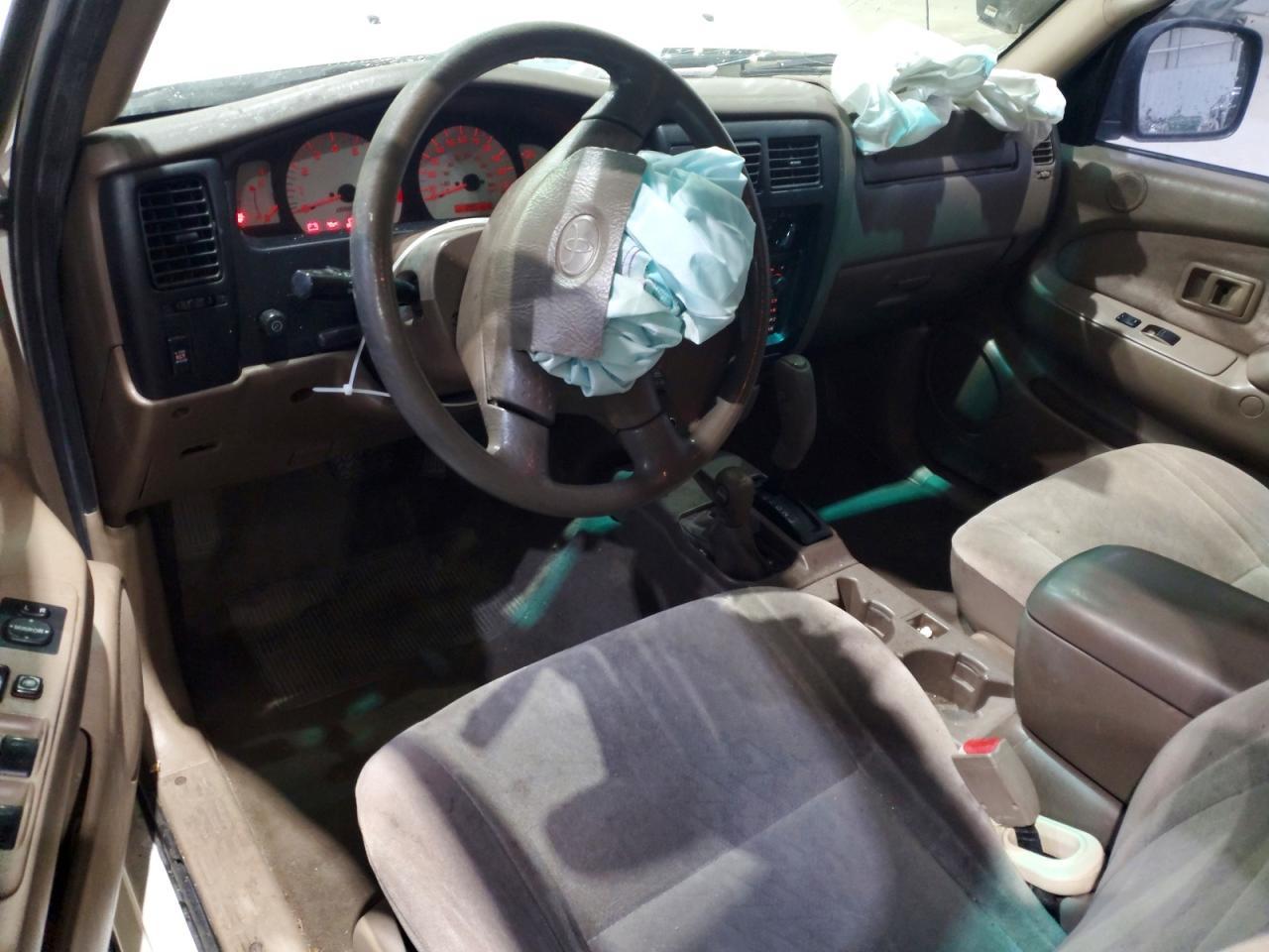 2001 TOYOTA TACOMA
