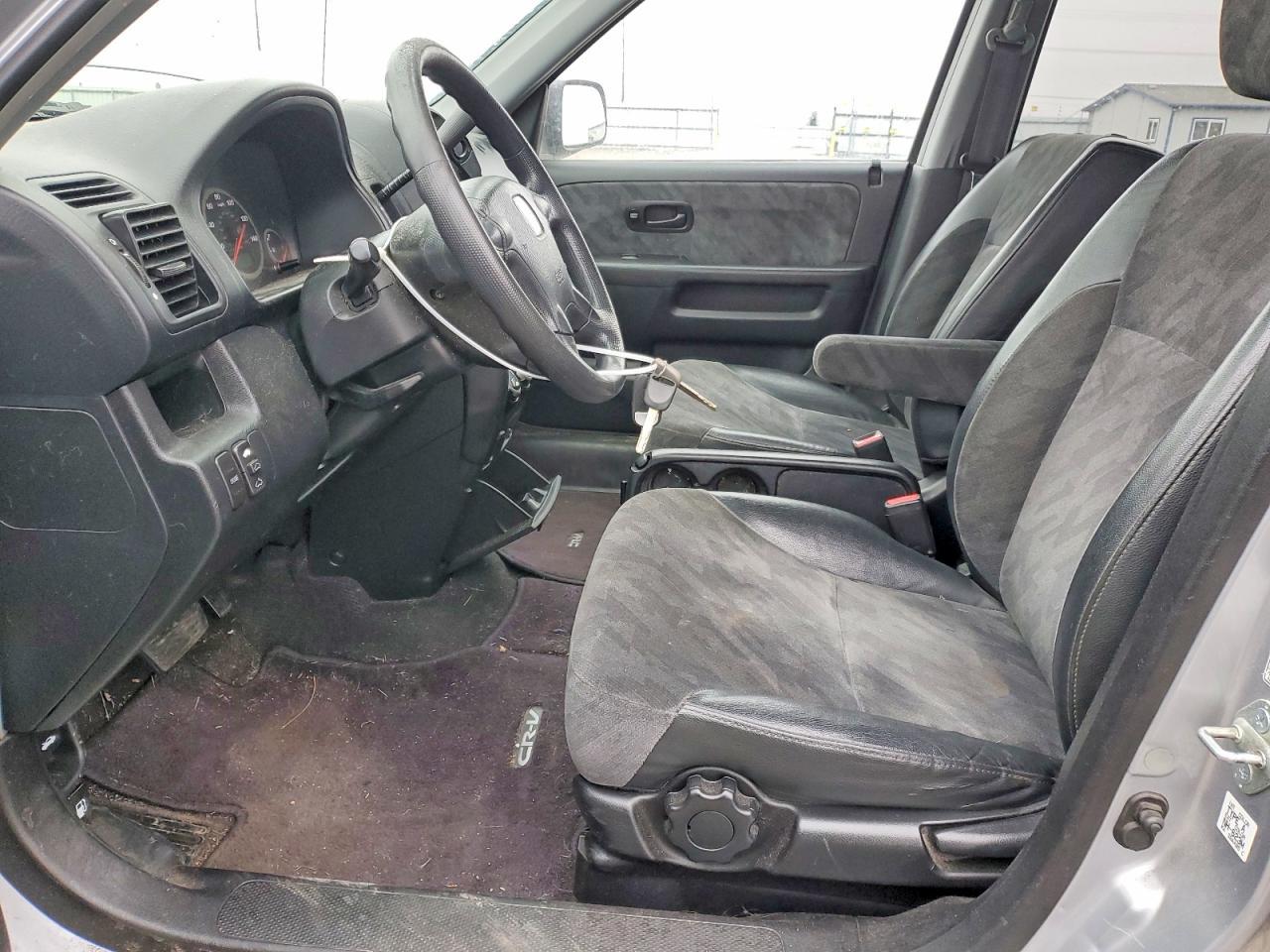 2004 HONDA CR-V