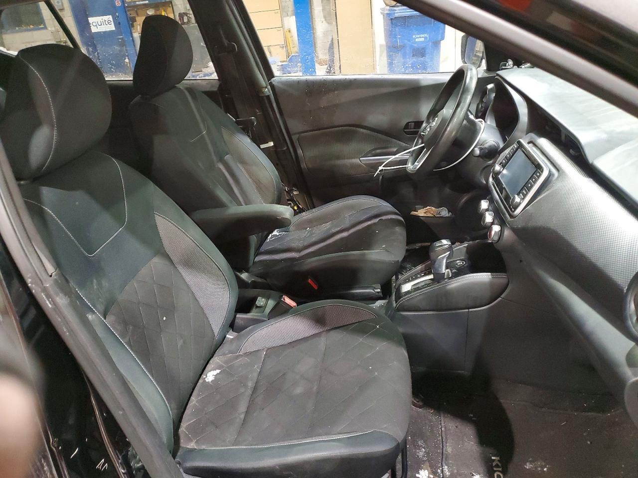 2019 NISSAN KICKS