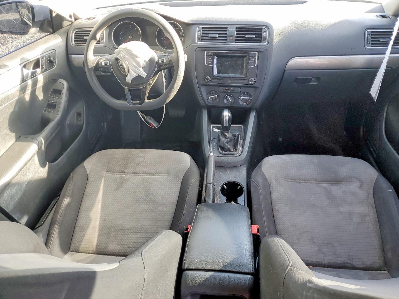 2017 VOLKSWAGEN JETTA