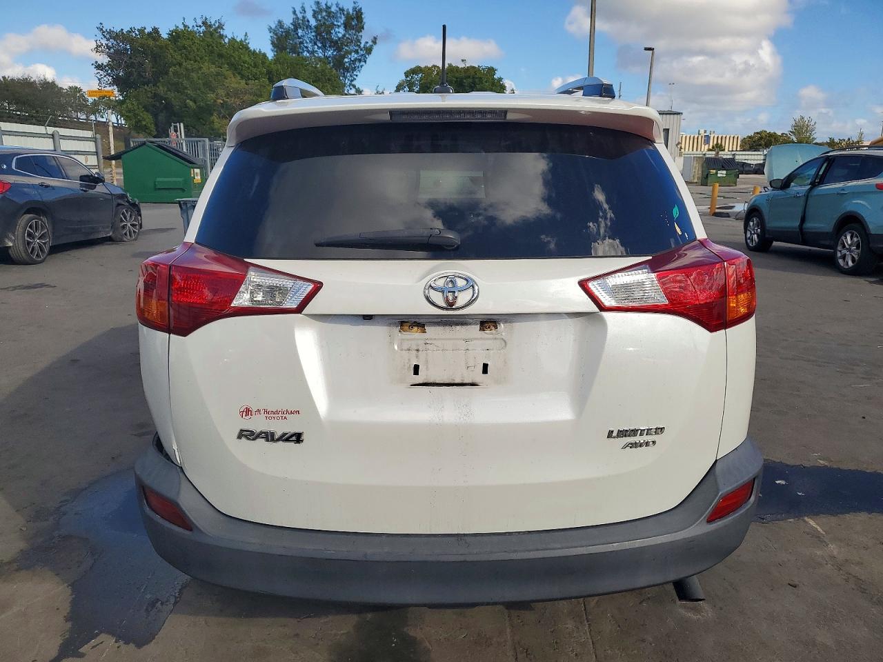 2015 TOYOTA RAV4