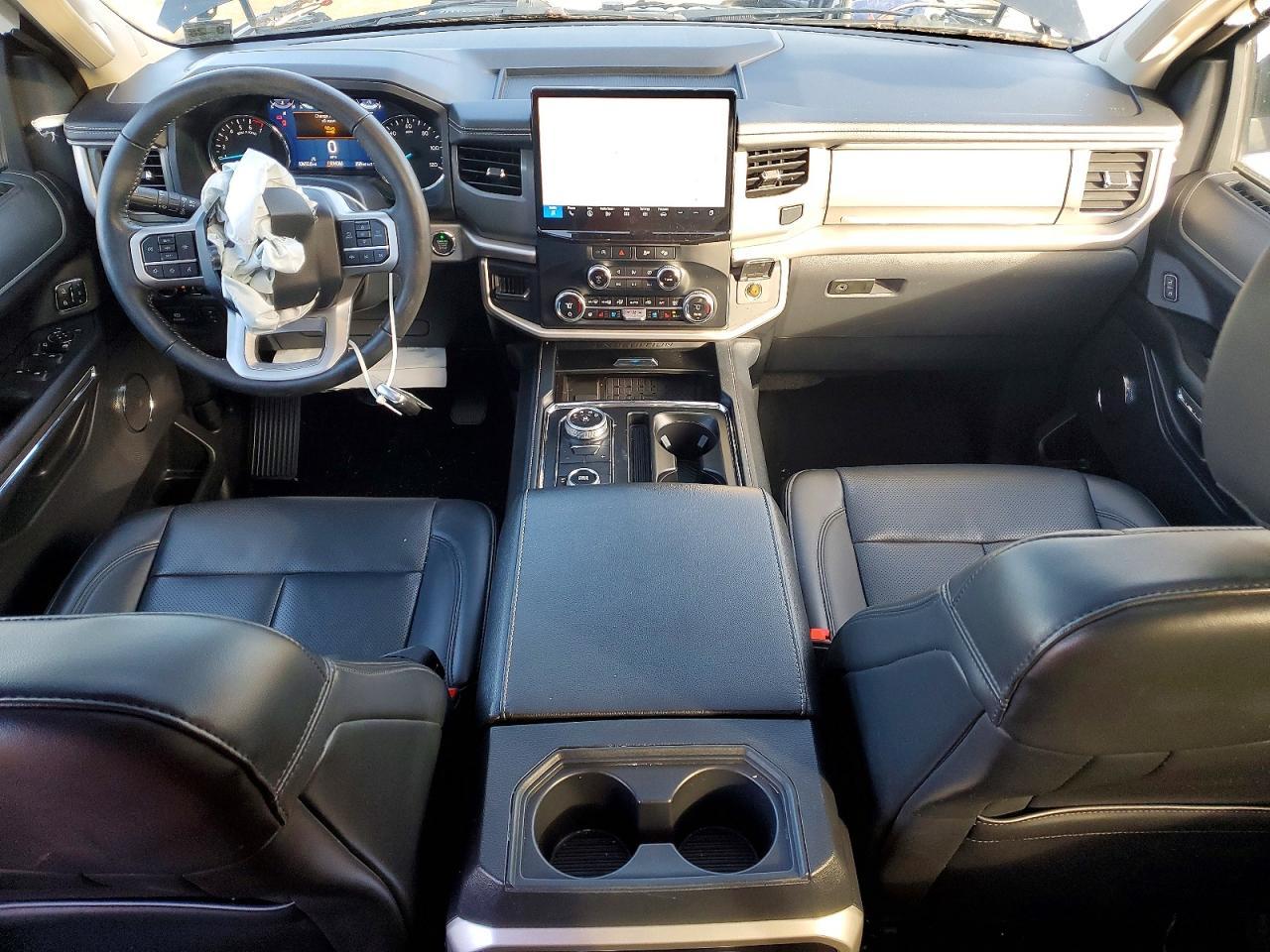 2023 FORD Expedition