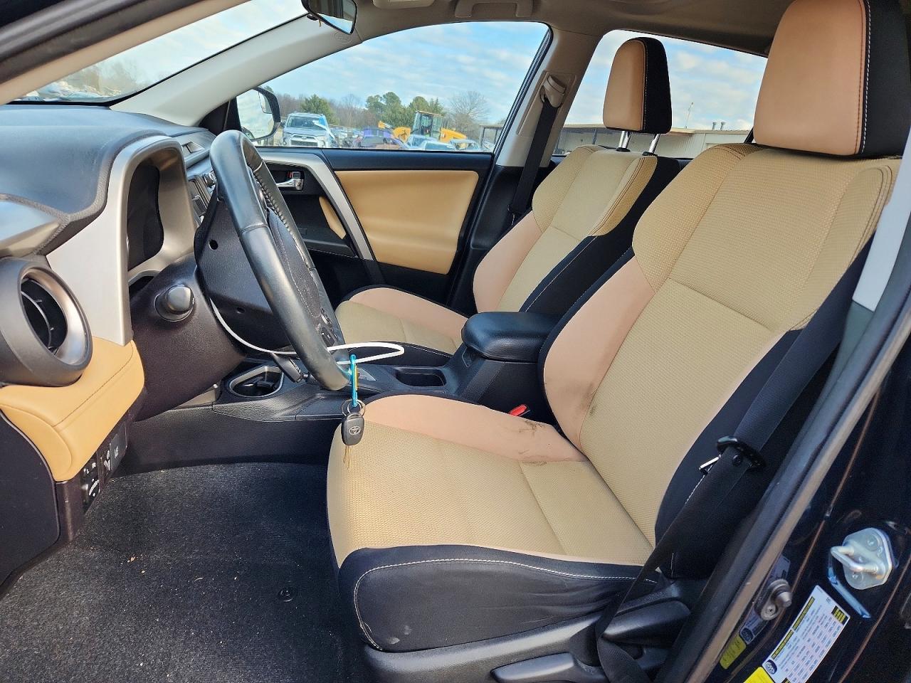 2017 TOYOTA RAV4