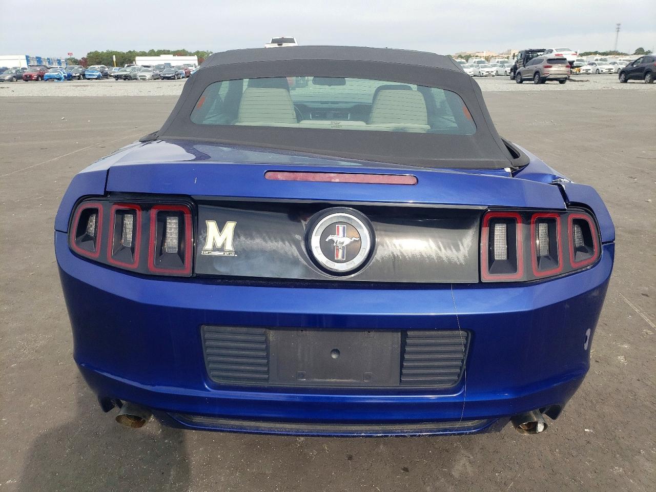2013 FORD MUSTANG