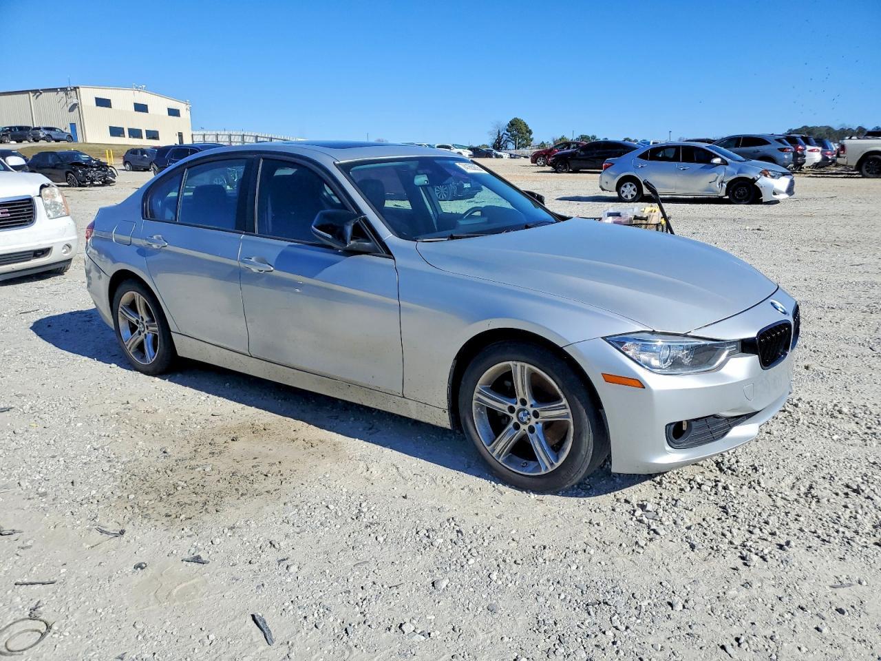 2013 BMW 3 SERIES