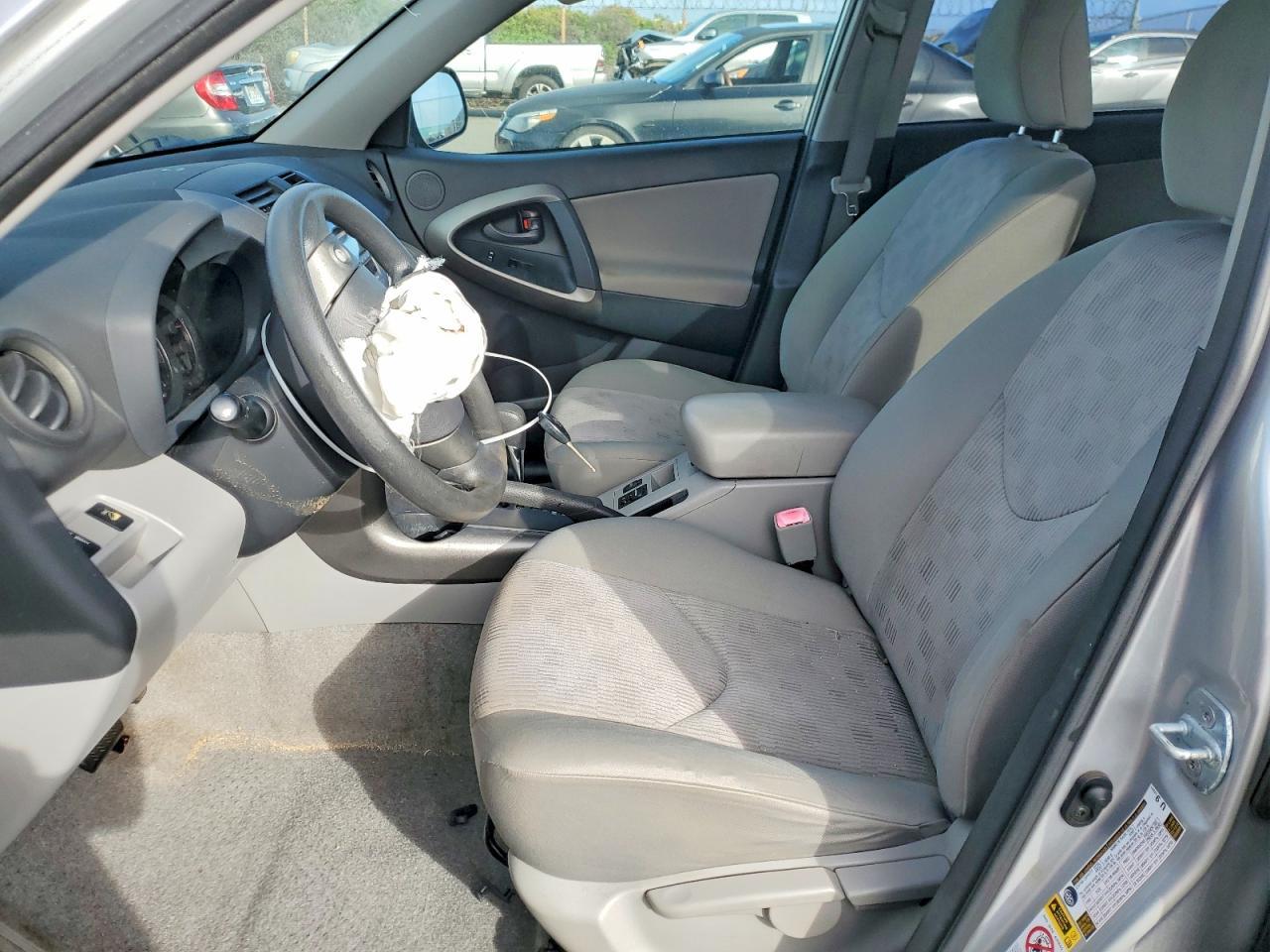 2011 TOYOTA RAV4
