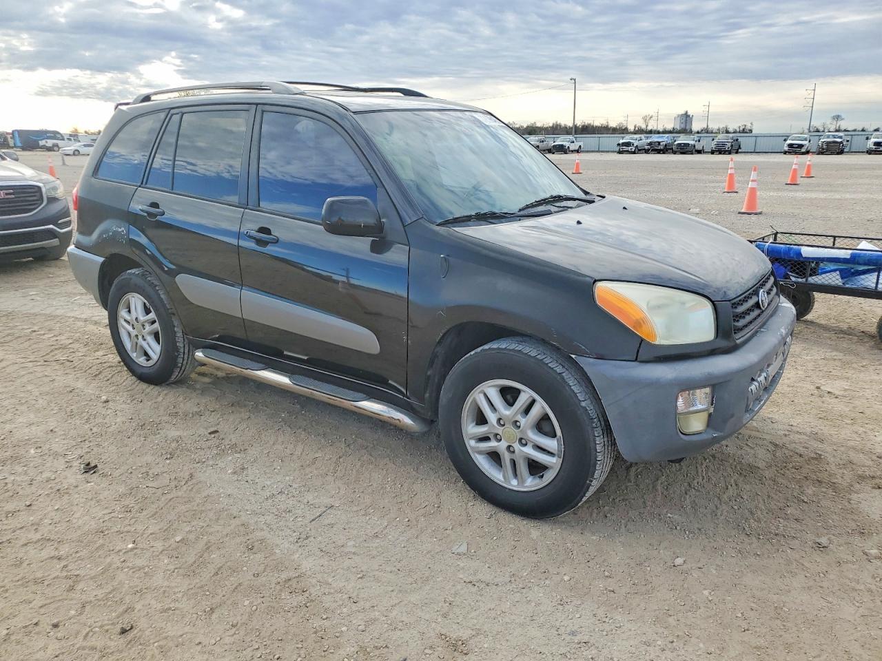 2001 TOYOTA RAV4