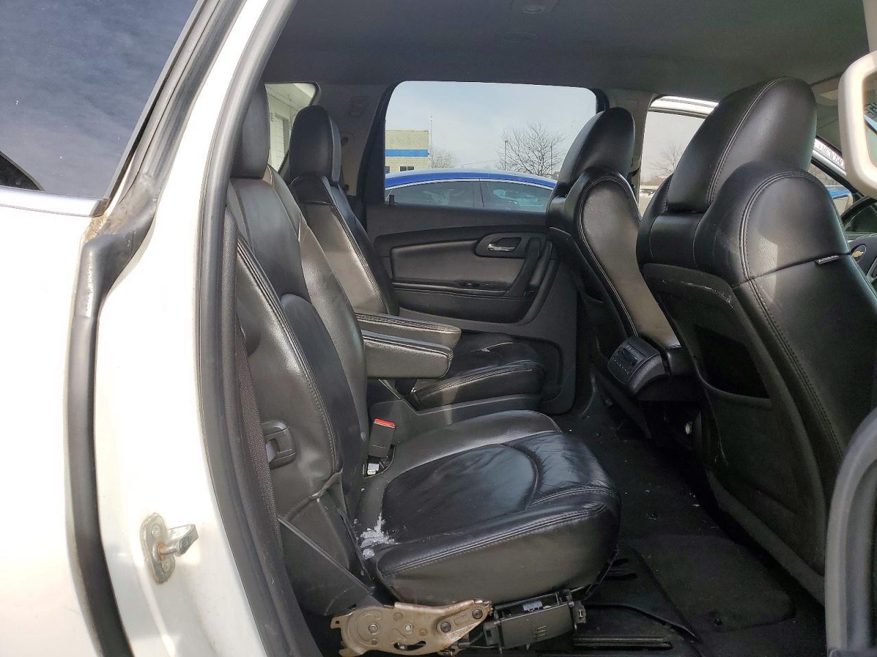 2011 CHEVROLET TRAVERSE