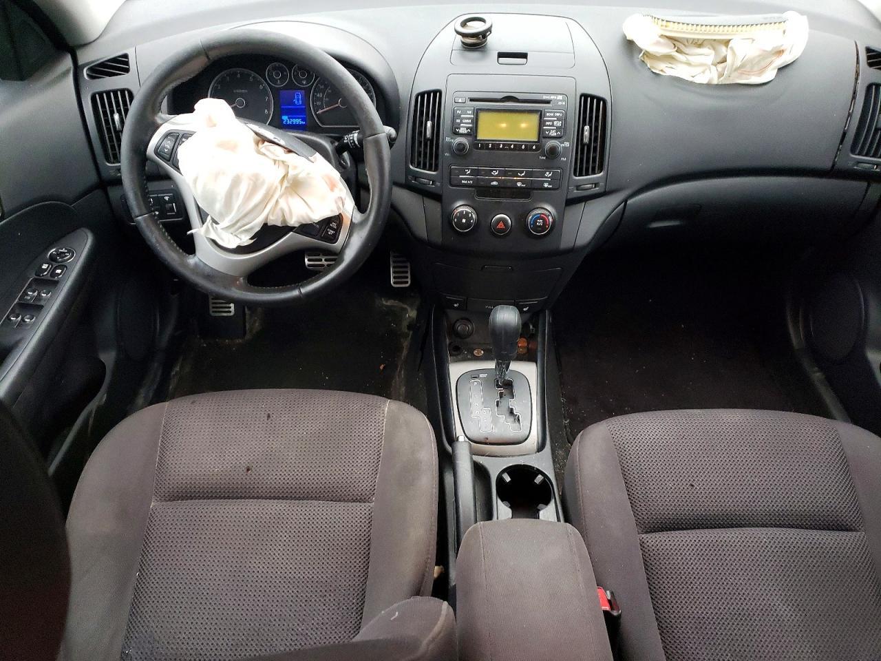 2011 HYUNDAI ELANTRA