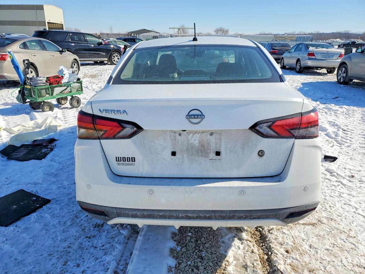 2024 NISSAN VERSA