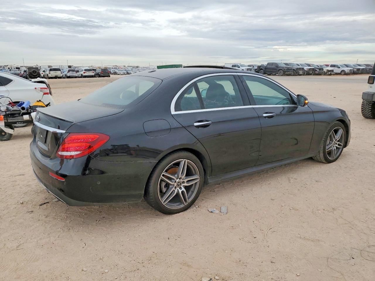 2018 MERCEDES-BENZ E-Class