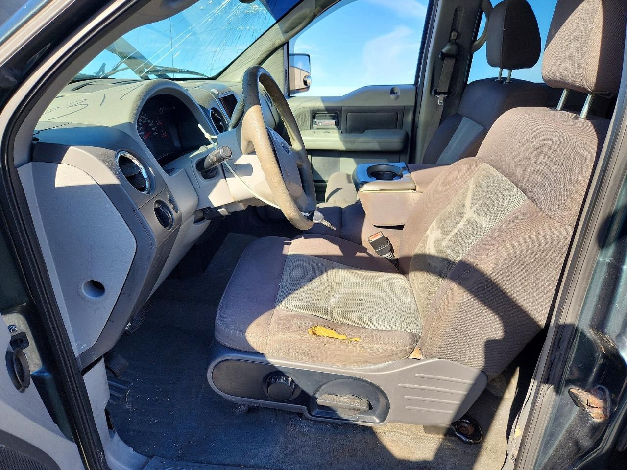 2004 FORD F-150
