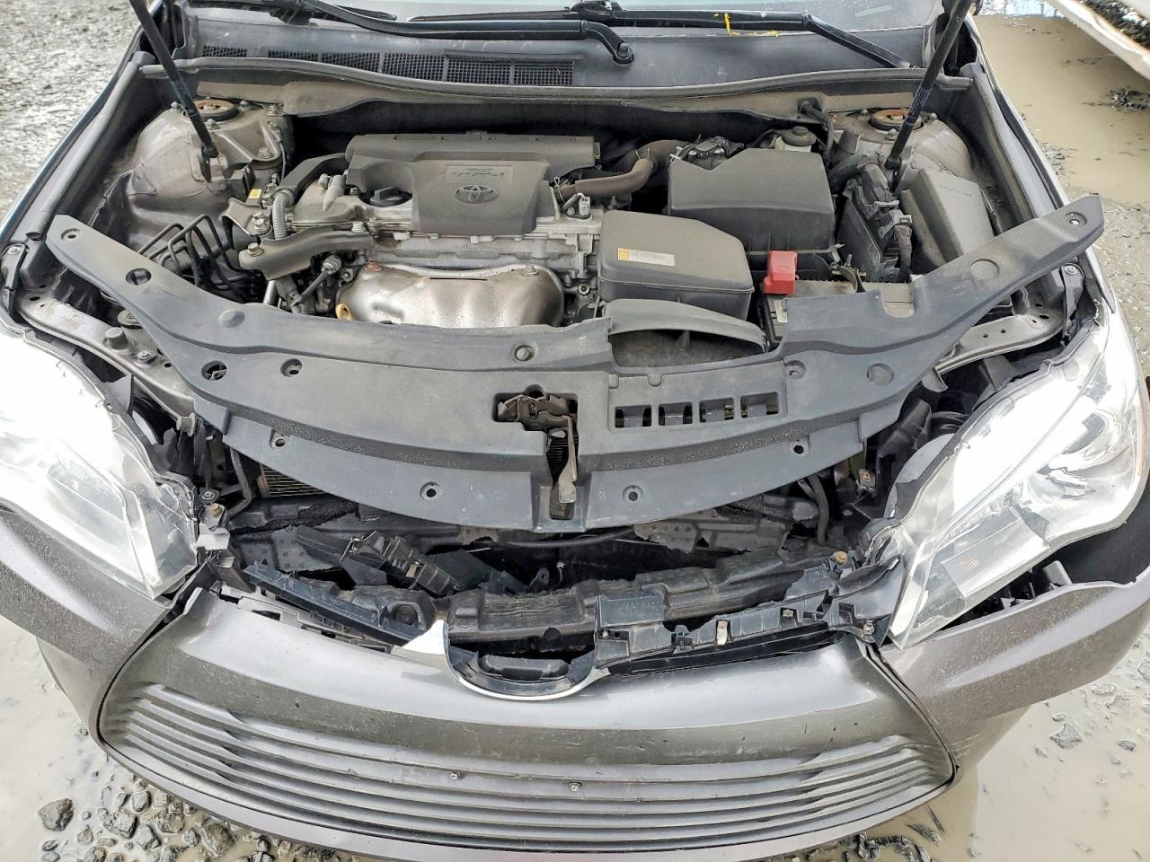 2016 TOYOTA CAMRY