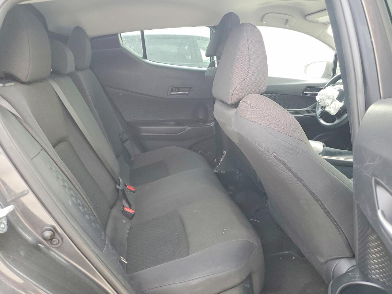 2021 TOYOTA C-HR