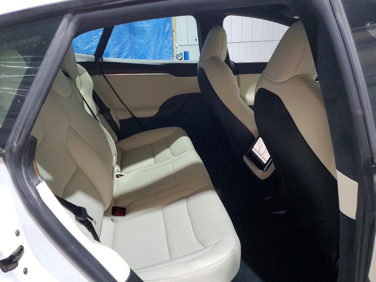 2022 TESLA MODEL S