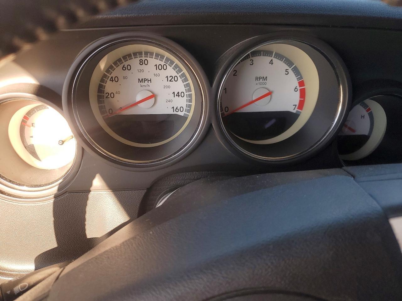 2009 DODGE Challenger