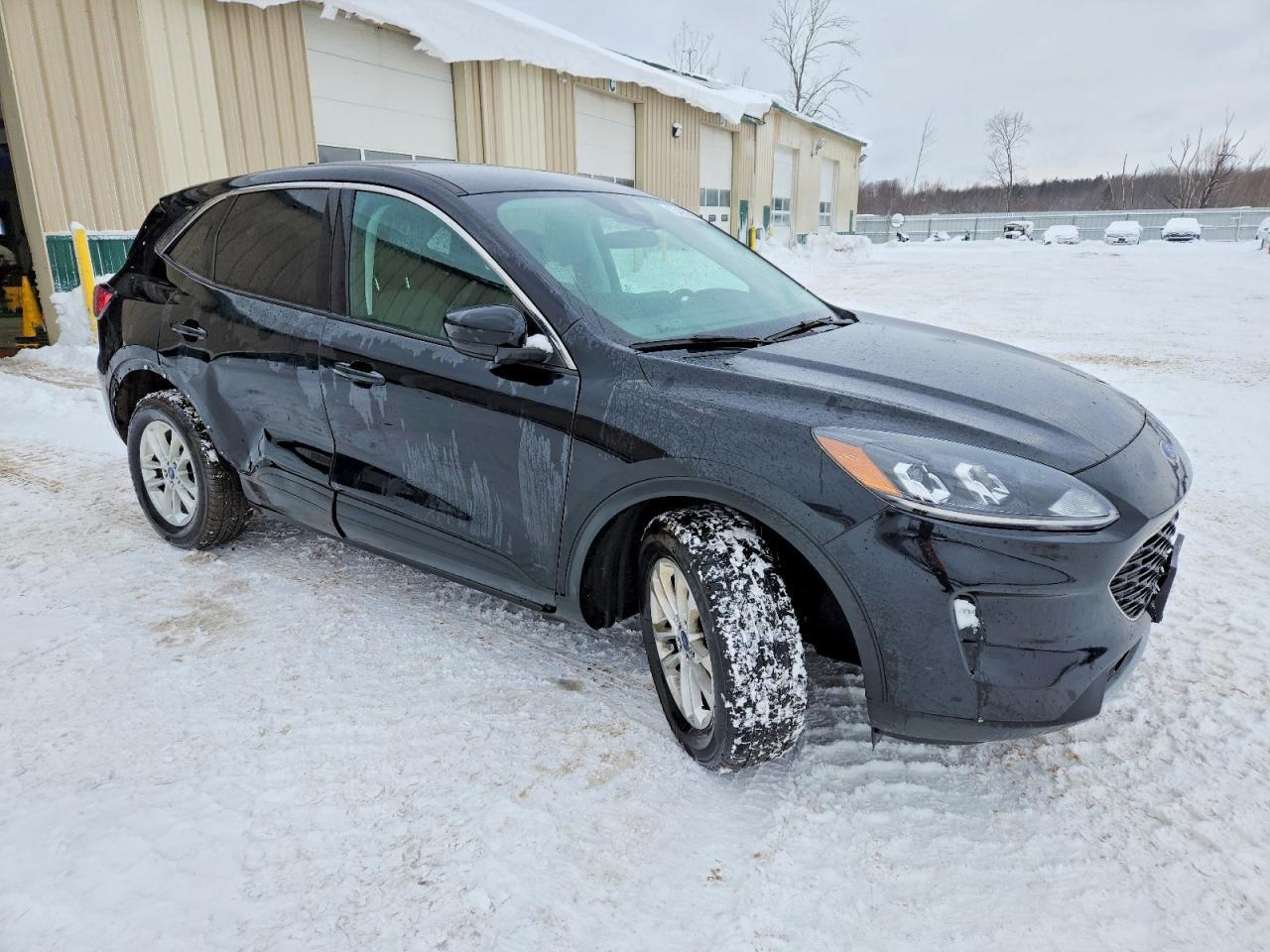 2021 FORD ESCAPE