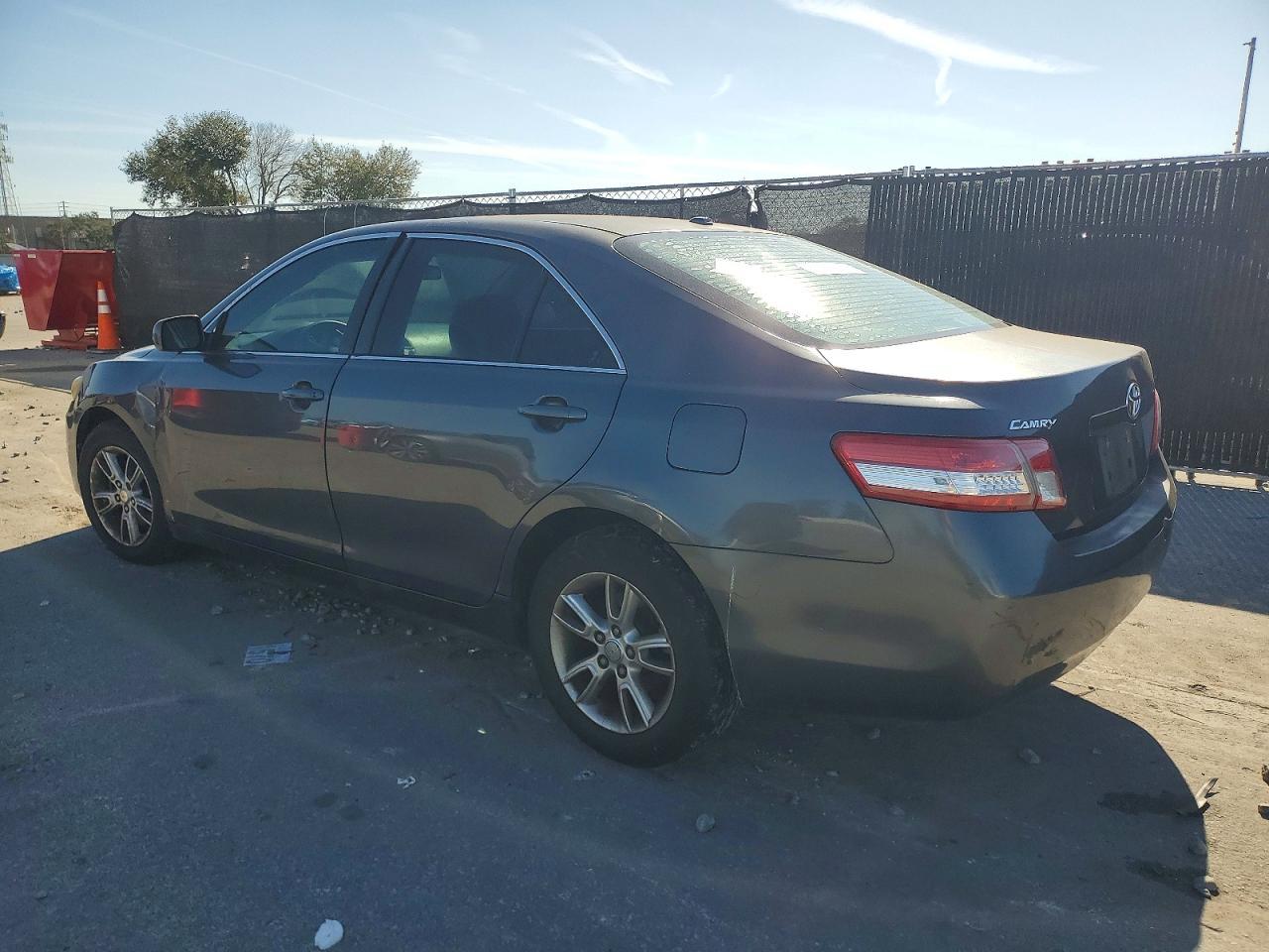 2010 TOYOTA CAMRY