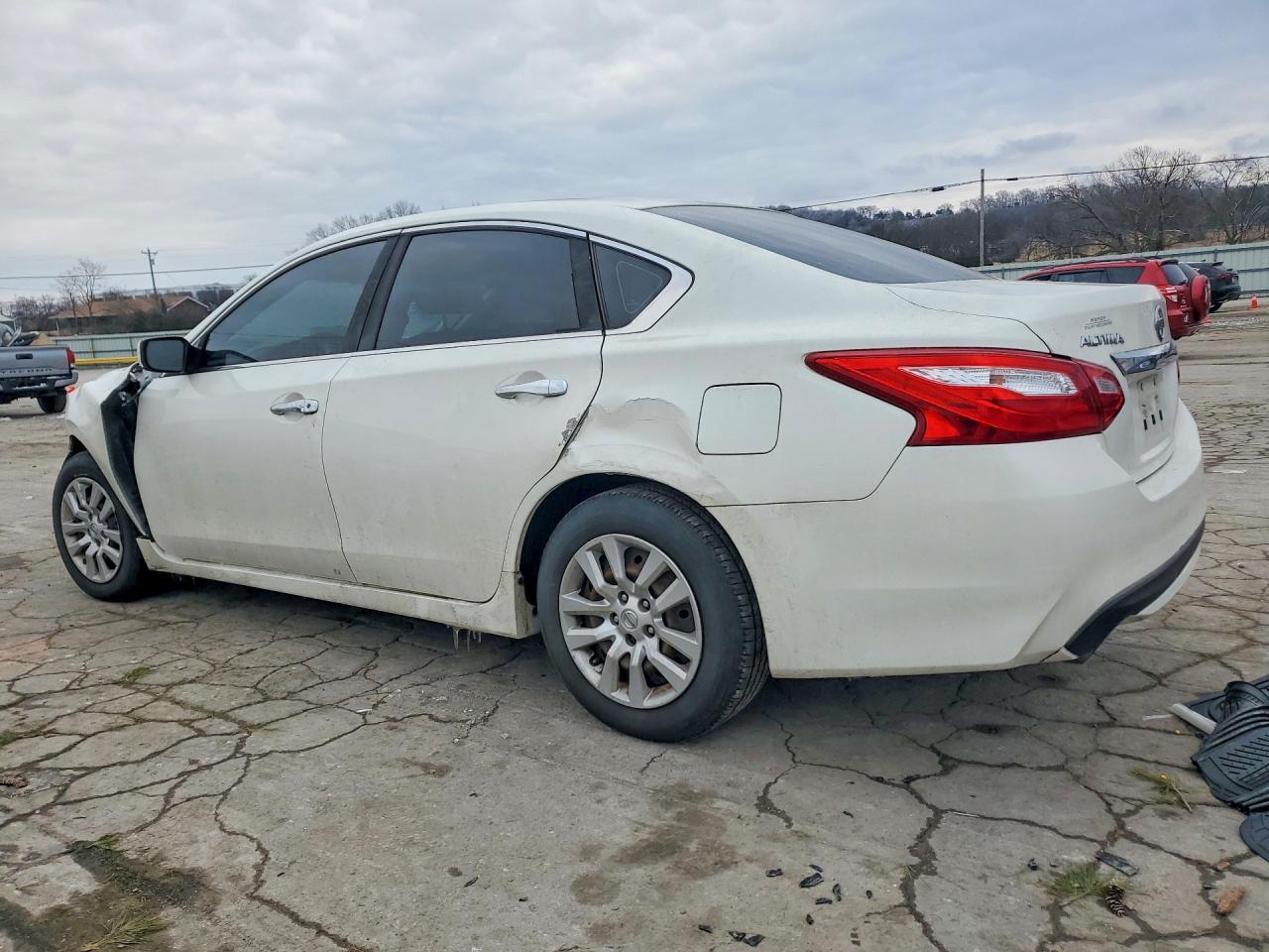 2016 NISSAN ALTIMA
