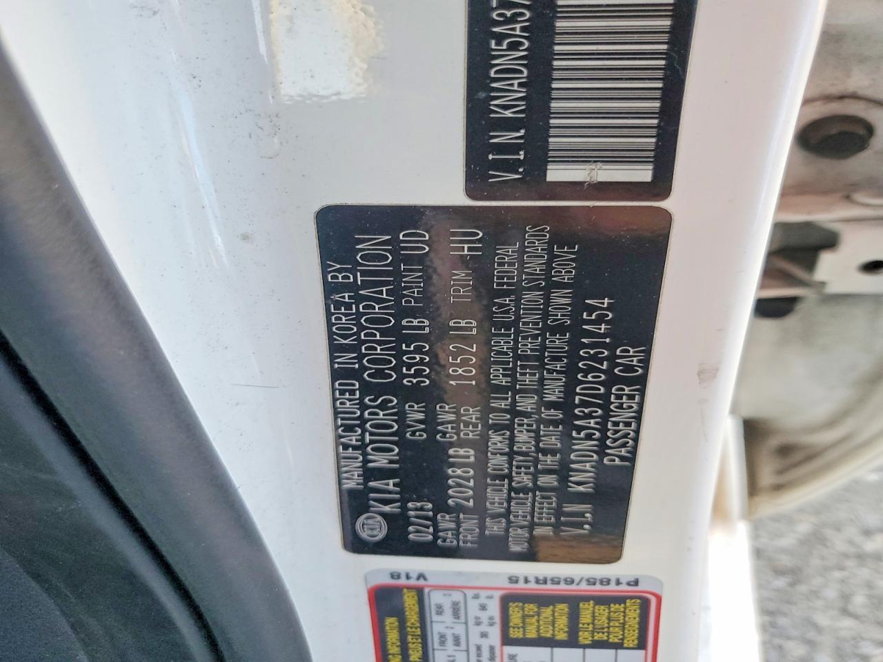 2013 KIA RIO