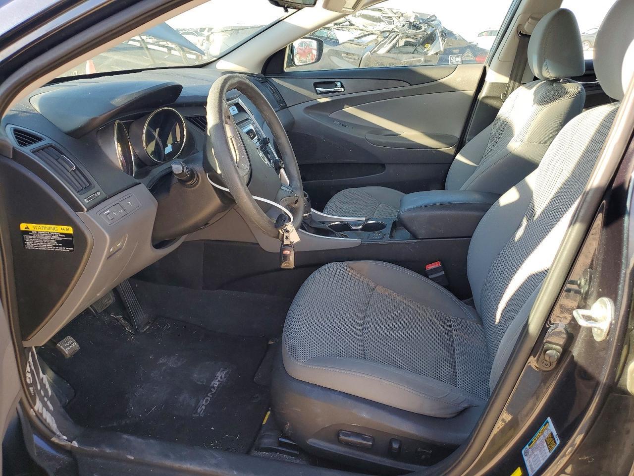 2013 HYUNDAI SONATA