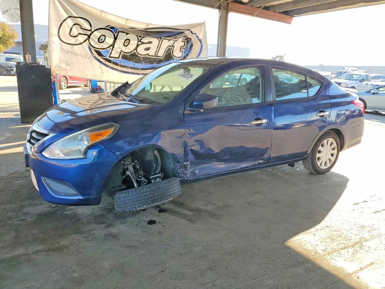 2018 NISSAN VERSA