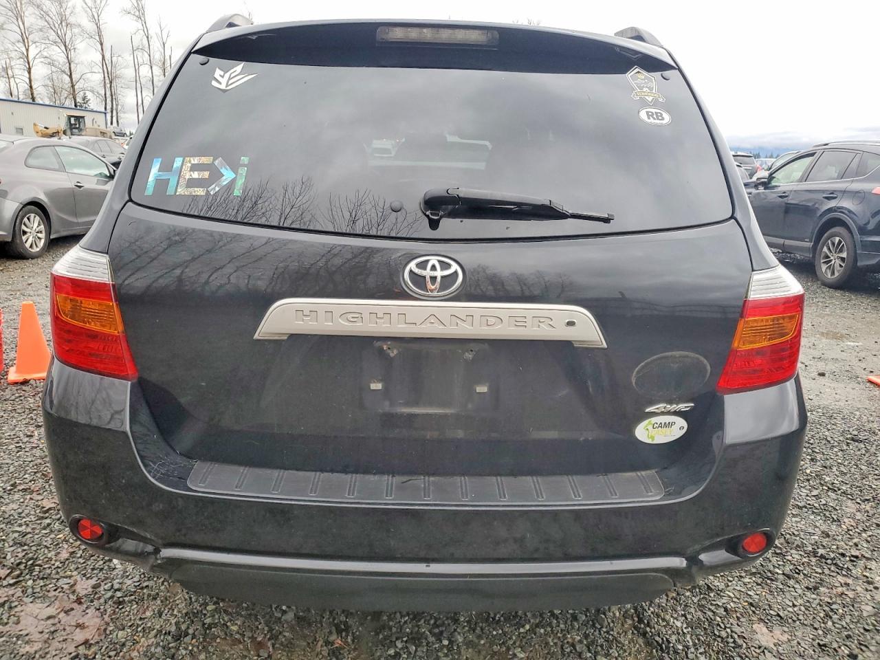 2010 TOYOTA HIGHLANDER