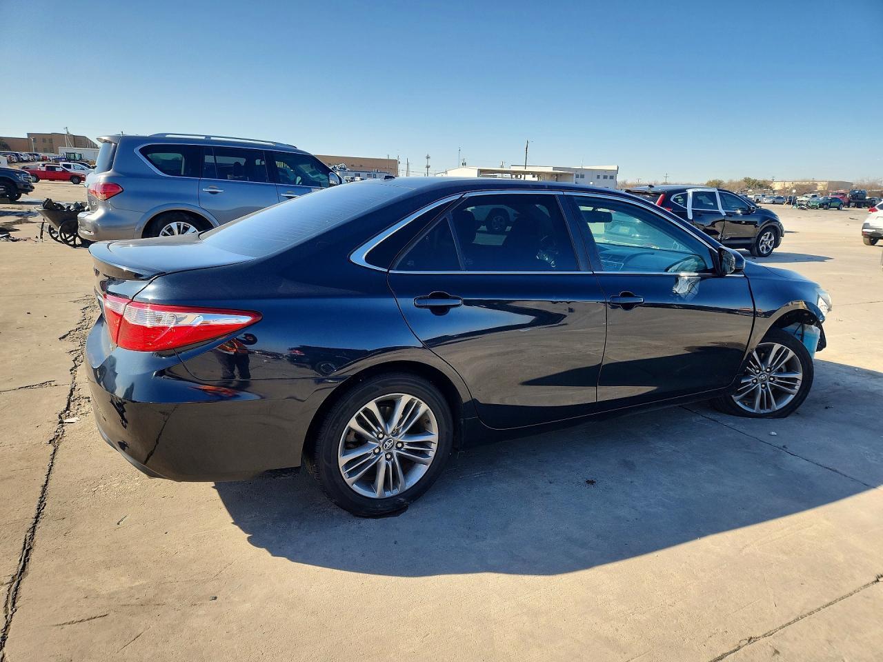 2017 TOYOTA CAMRY