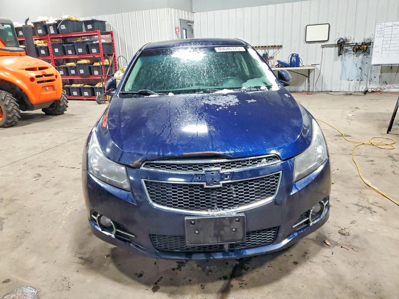 2011 CHEVROLET CRUZE