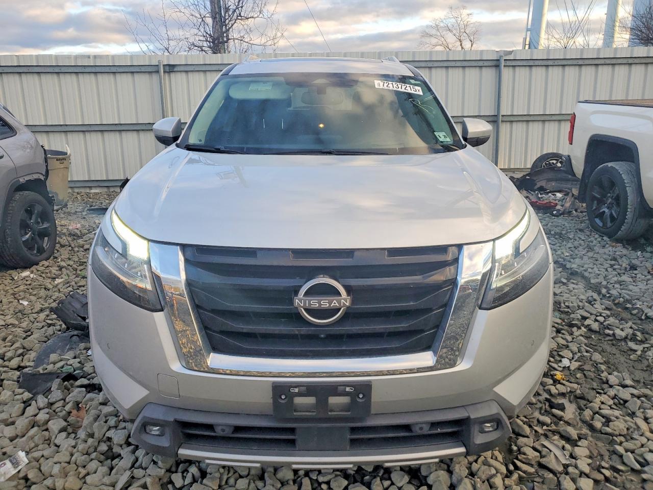 2022 NISSAN PATHFINDER