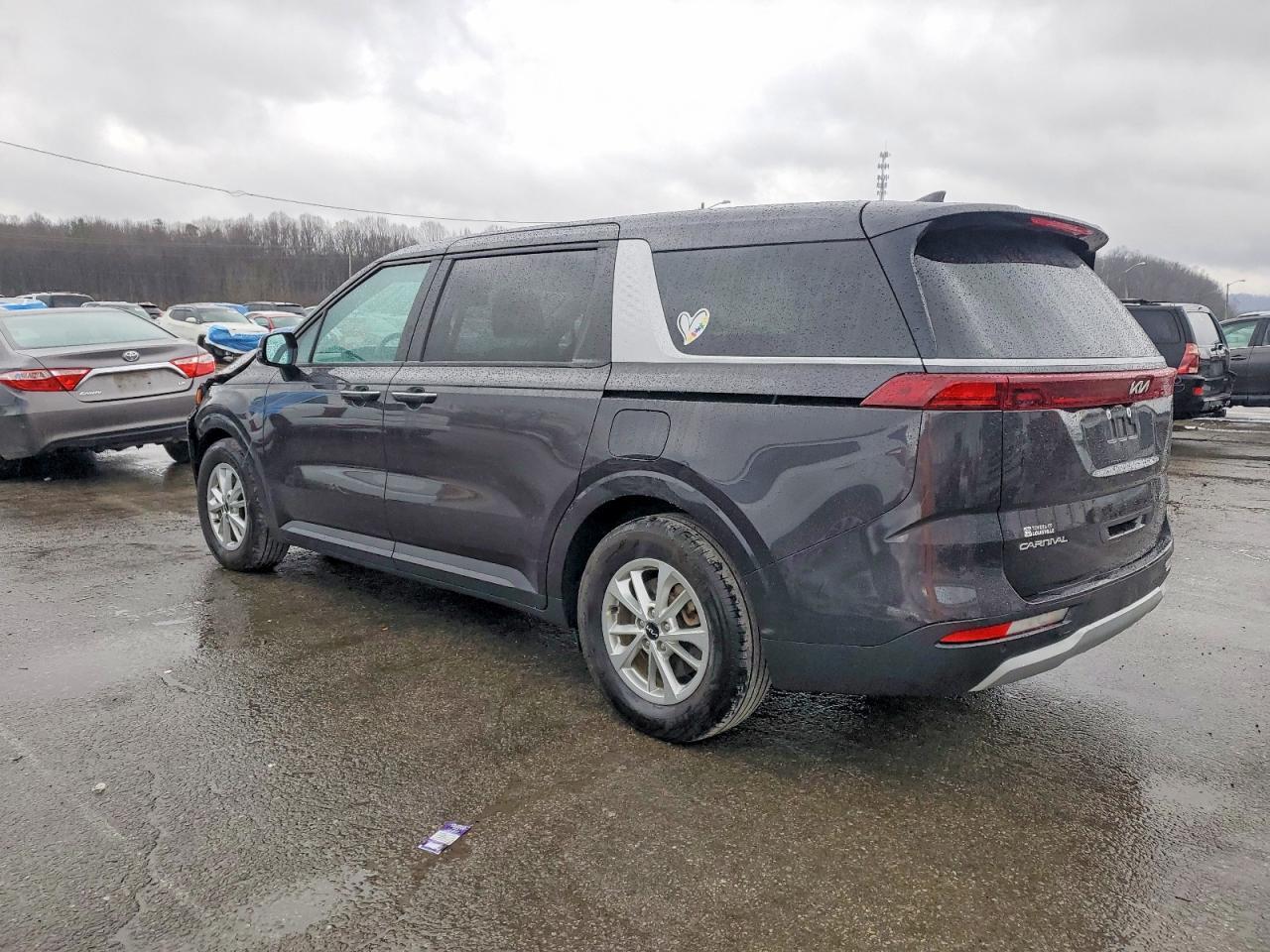 2024 KIA Carnival