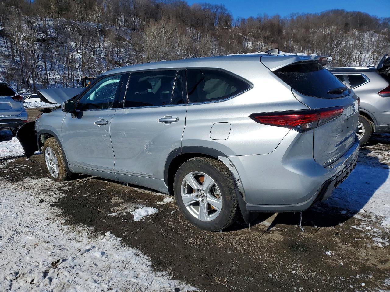 2022 TOYOTA HIGHLANDER