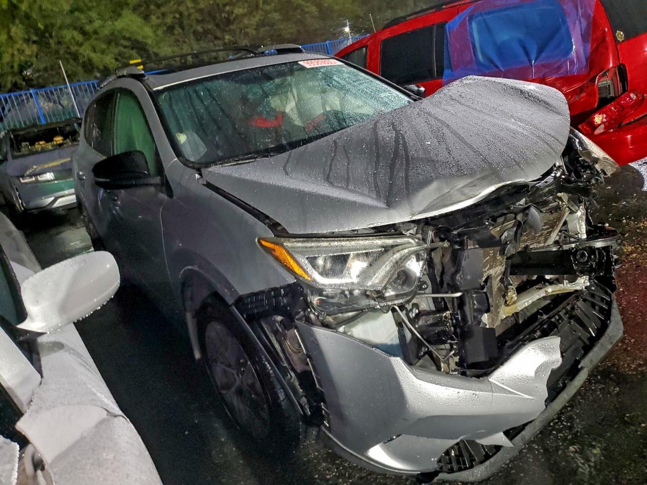 2016 TOYOTA RAV4