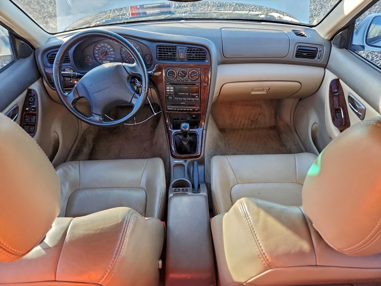 2000 SUBARU Legacy
