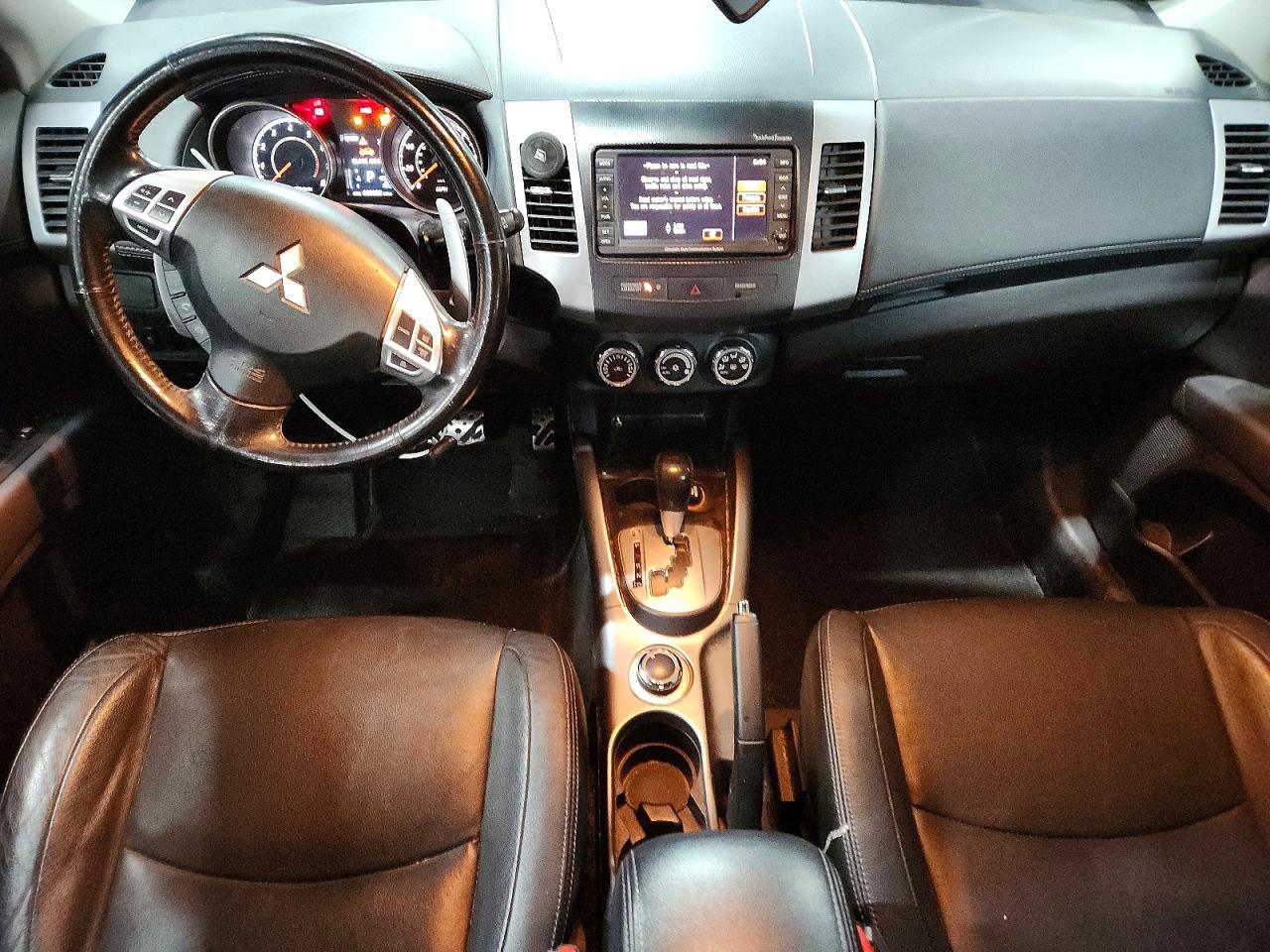 2012 MITSUBISHI outlander