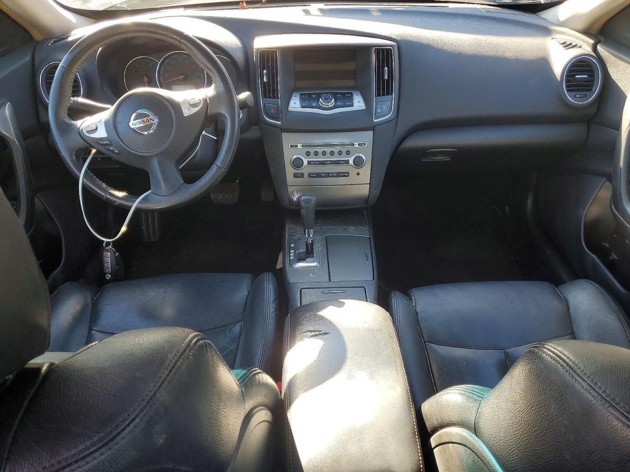 2014 NISSAN Maxima