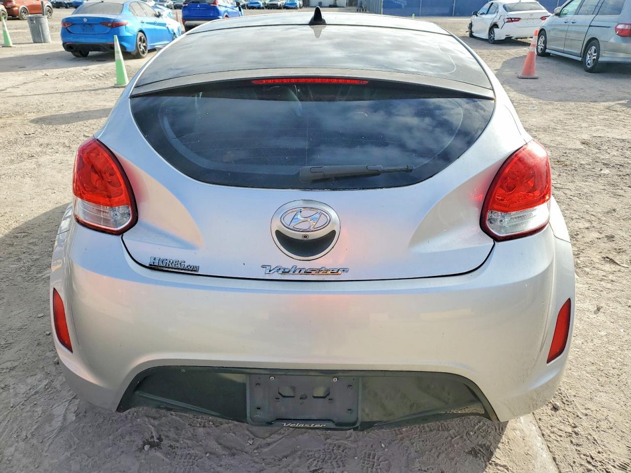 2016 HYUNDAI VELOSTER