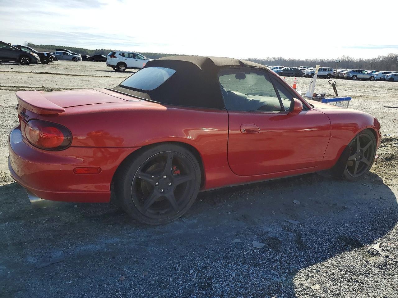 2004 MAZDA MX-5 Miata
