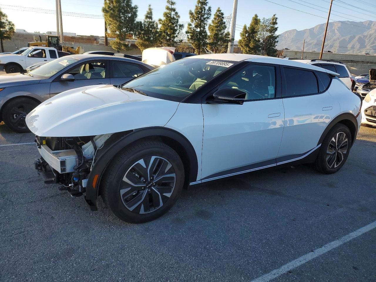 2024 KIA EV6