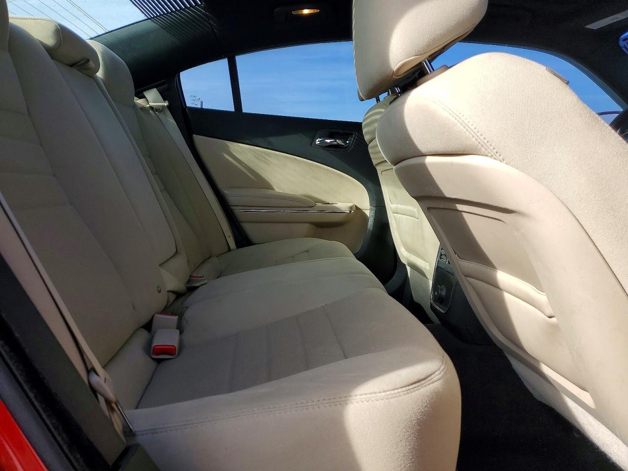 2013 DODGE CHARGER