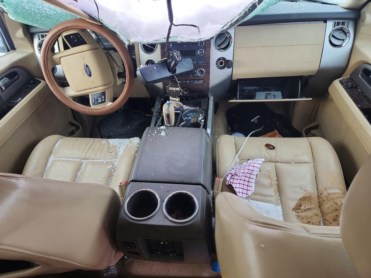2013 FORD Expedition