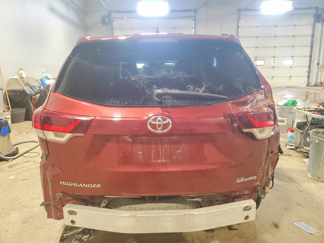 2019 TOYOTA HIGHLANDER