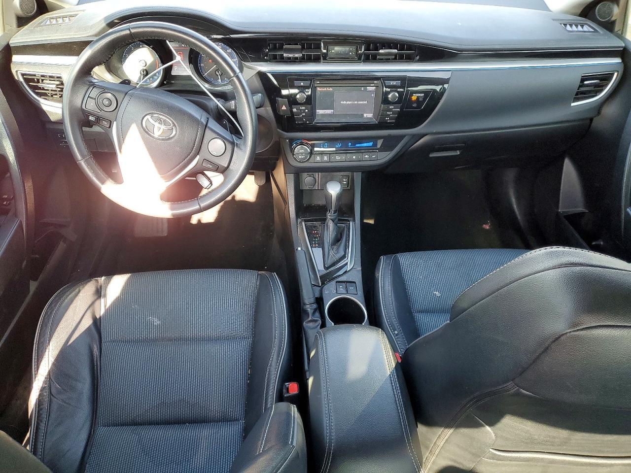 2016 TOYOTA COROLLA